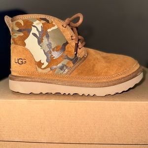 Boys Camo Uggs in the Neumel Style